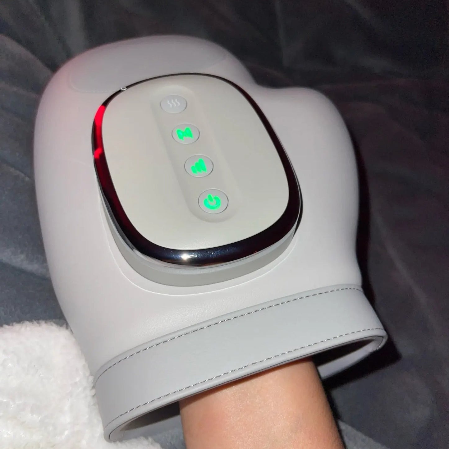 HandEase™ – Your Personal Hand Massager